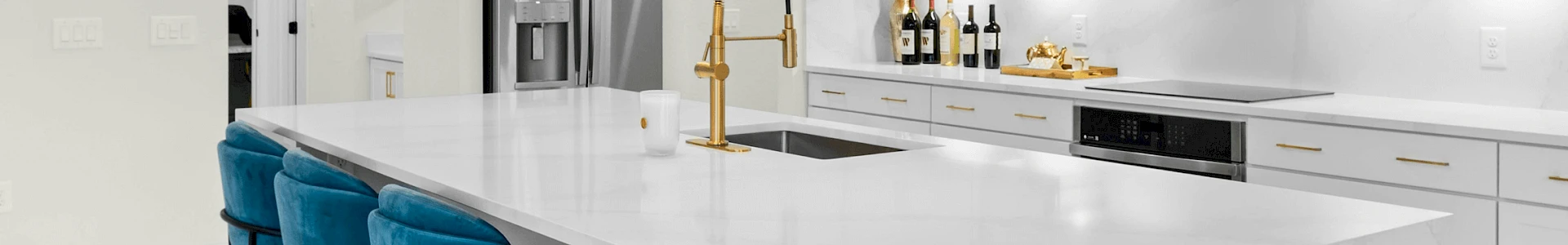 Are you thinking of remodeling you kitchen? You will not go wrong with Handyman Marbella - demolition, electrician, plumbing, walls &amp; ceilings and furniture carpentry. Learn more.